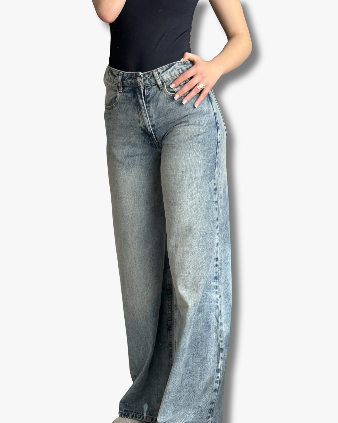 Barrel Regular Waist Jeans